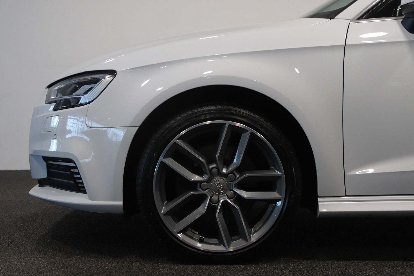 Audi A3 40 TFSi e Design Sportback S-tr.