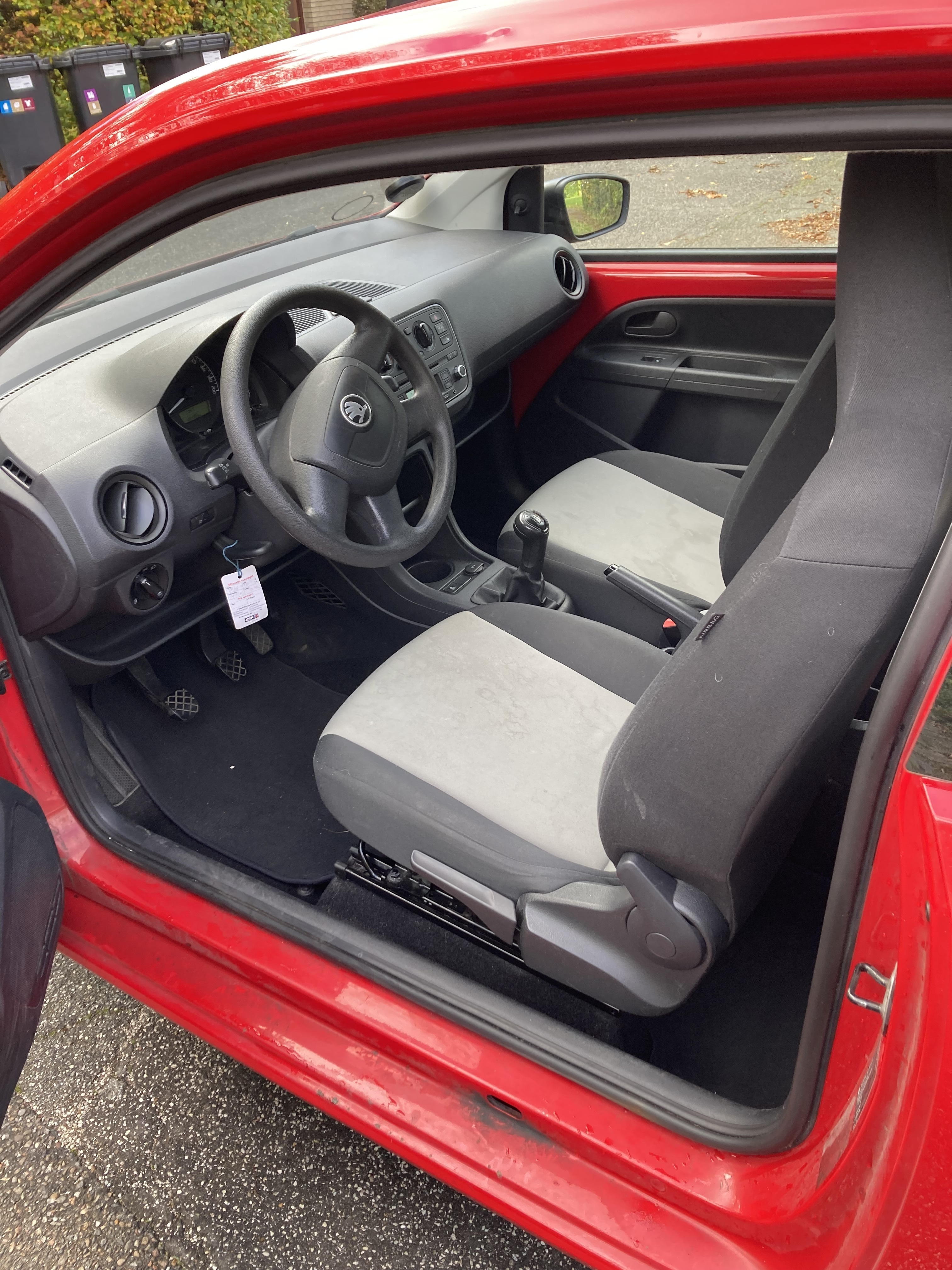 Rød Skoda Citigo fra 2012
