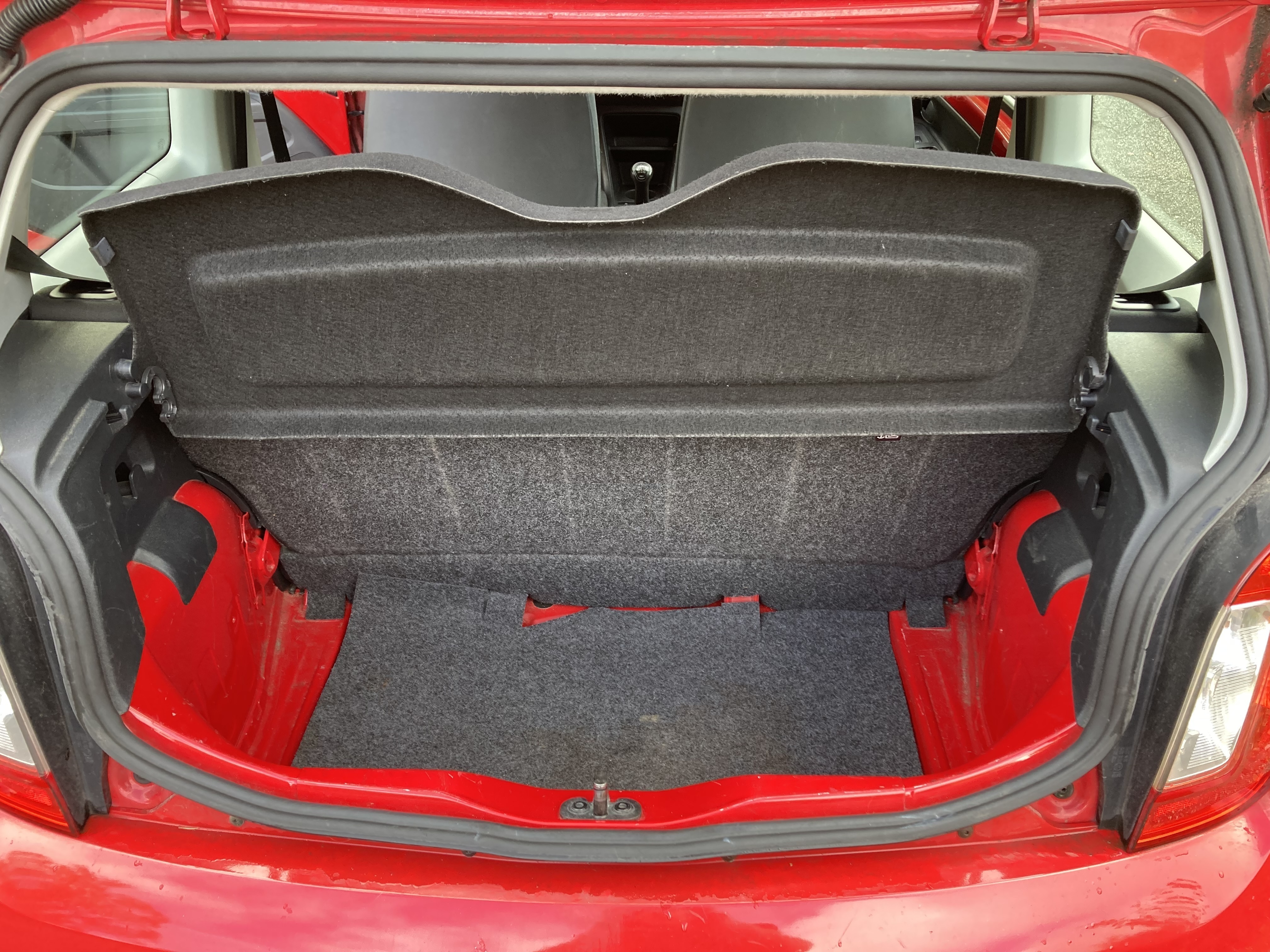Rød Skoda Citigo fra 2012
