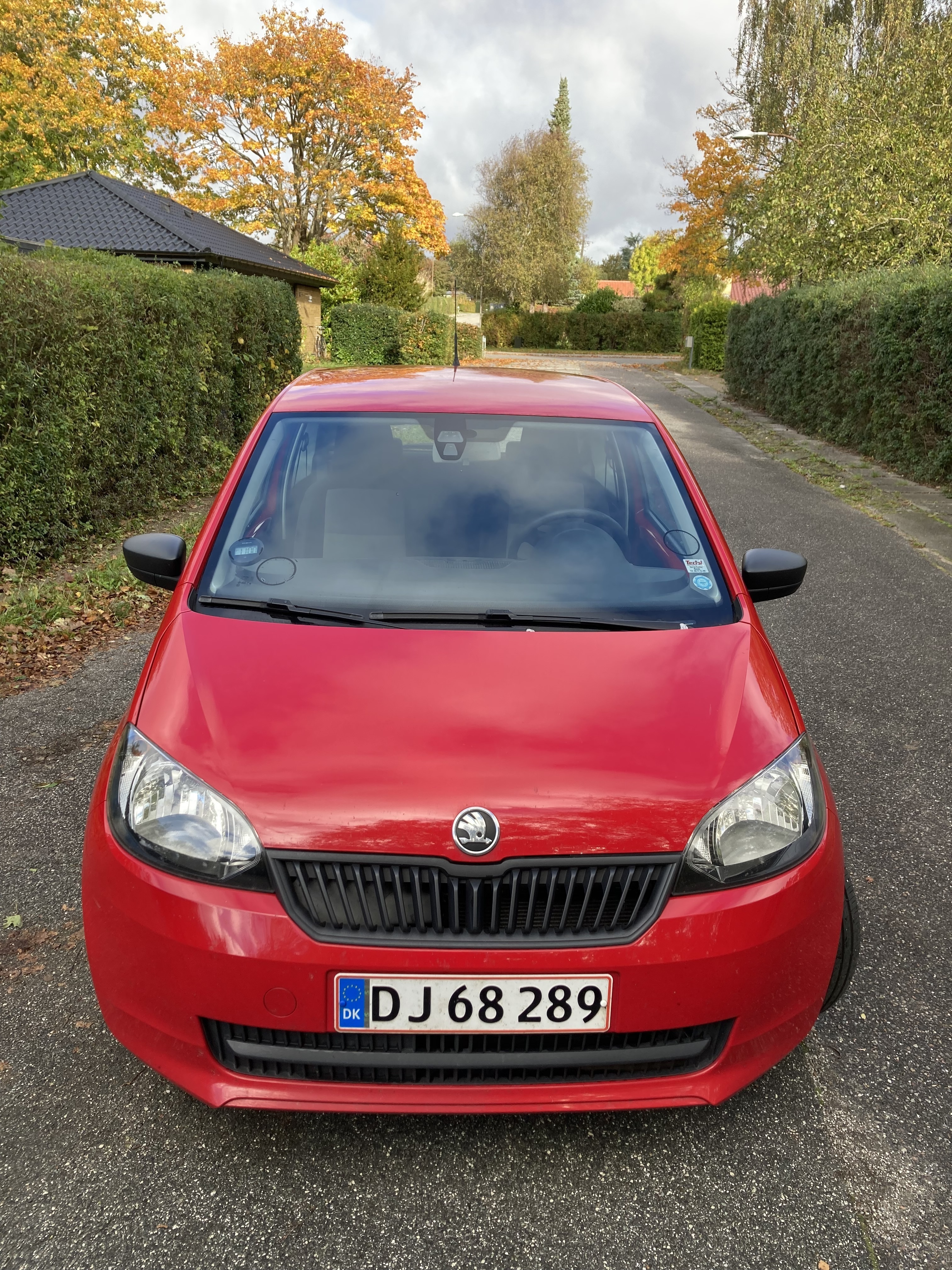 Rød Skoda Citigo fra 2012