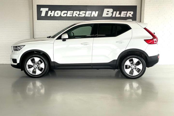 Hvid Volvo XC40 fra 2020