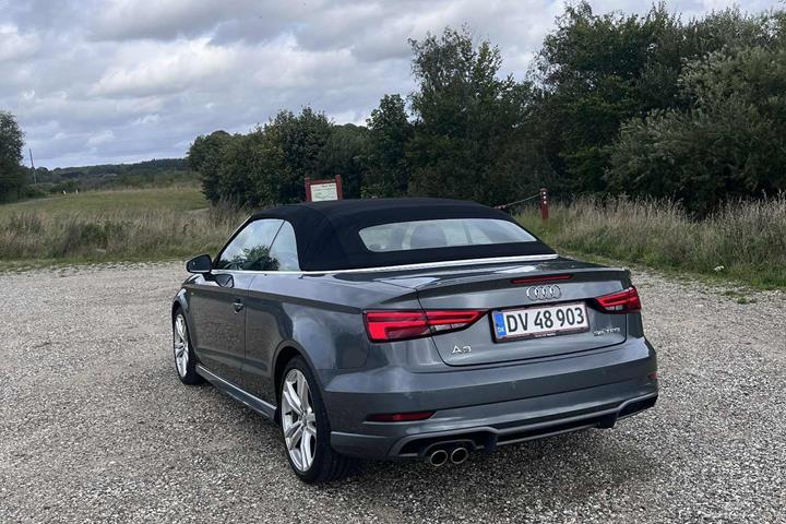 Grå Audi A3 Cabriolet fra 2020