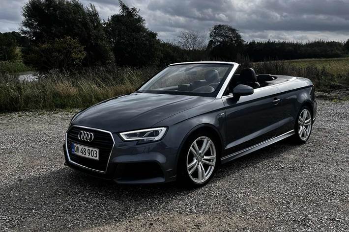 Grå Audi A3 Cabriolet fra 2020