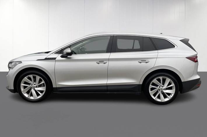 Sølv Skoda Enyaq iV fra 2021