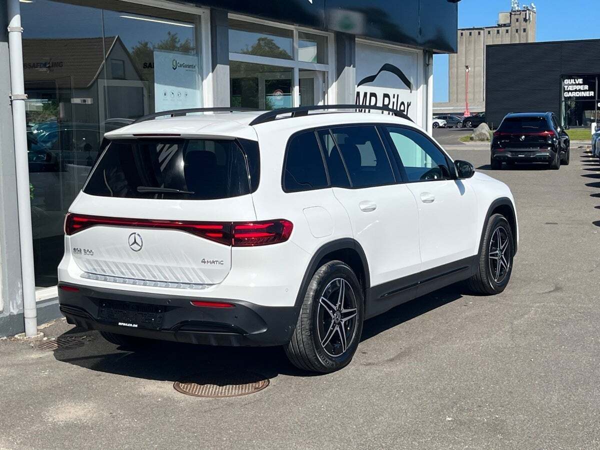 Mercedes EQB300 AMG Line 4Matic