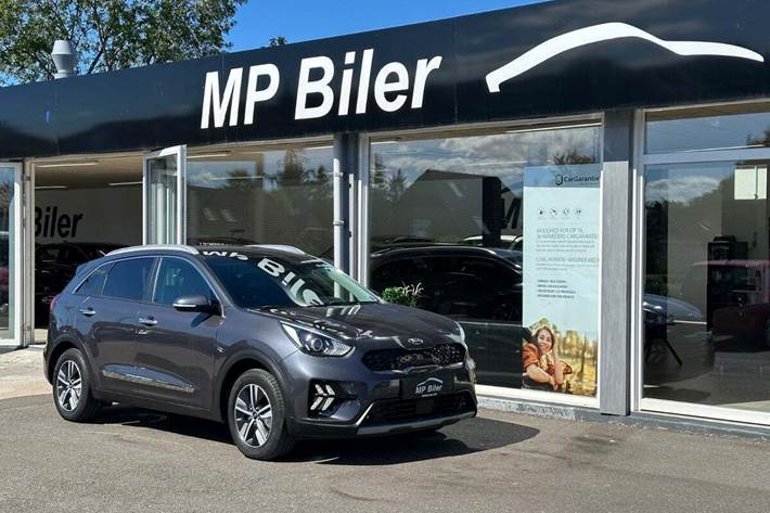 Grå Kia Niro fra 2020