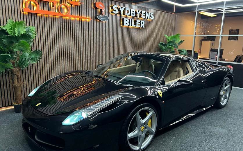 Ferrari 458 4,5 Spider DCT