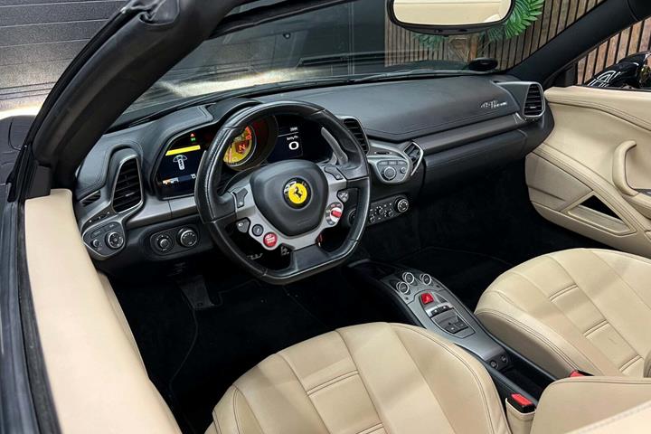 undefined Ferrari 458 fra 2014