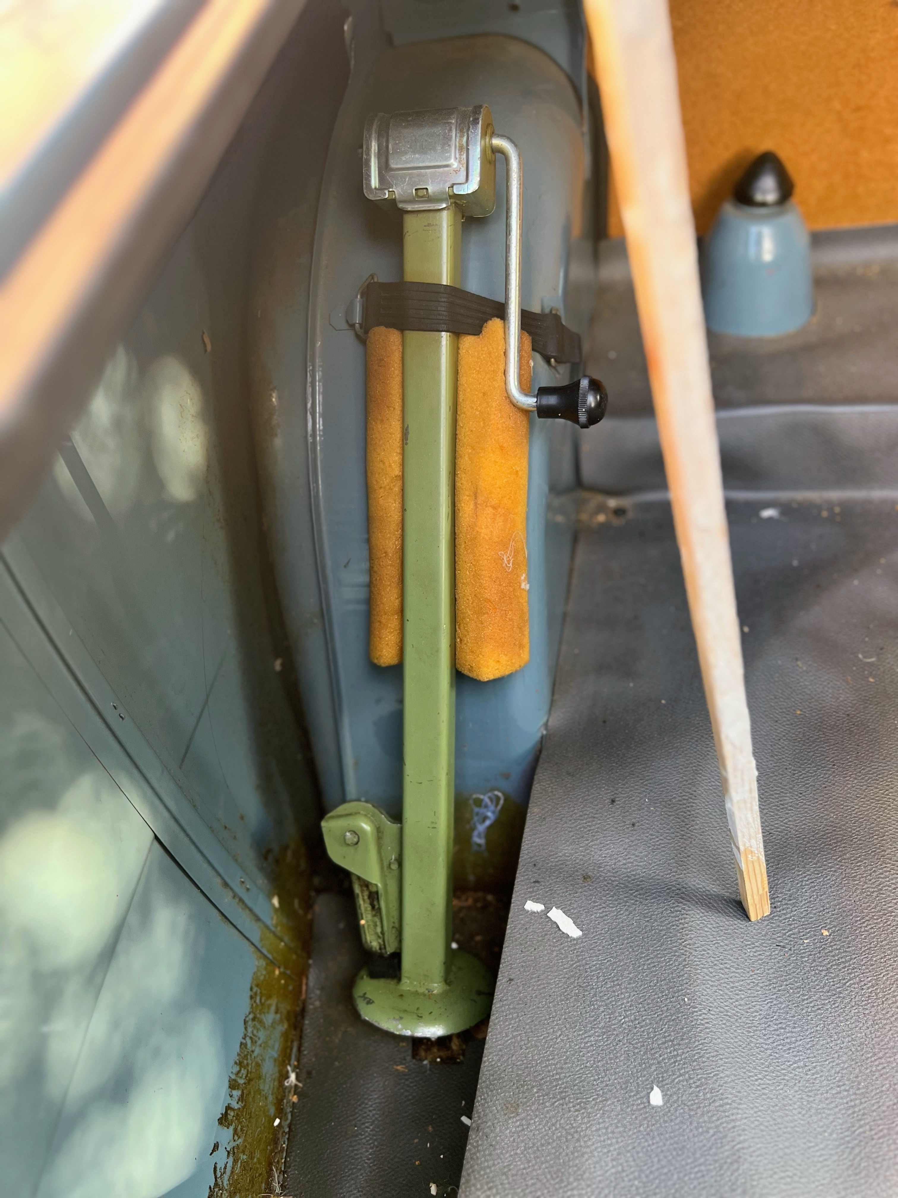 Blå Fiat 1200 fra 1968