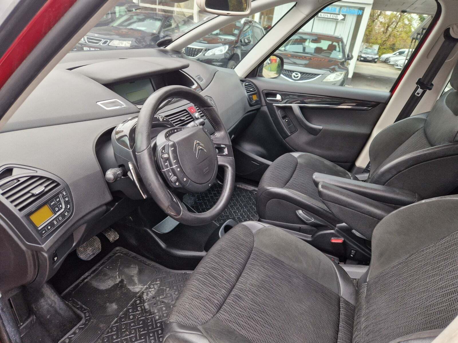Grå Citroën Grand C4 Picasso fra 2011