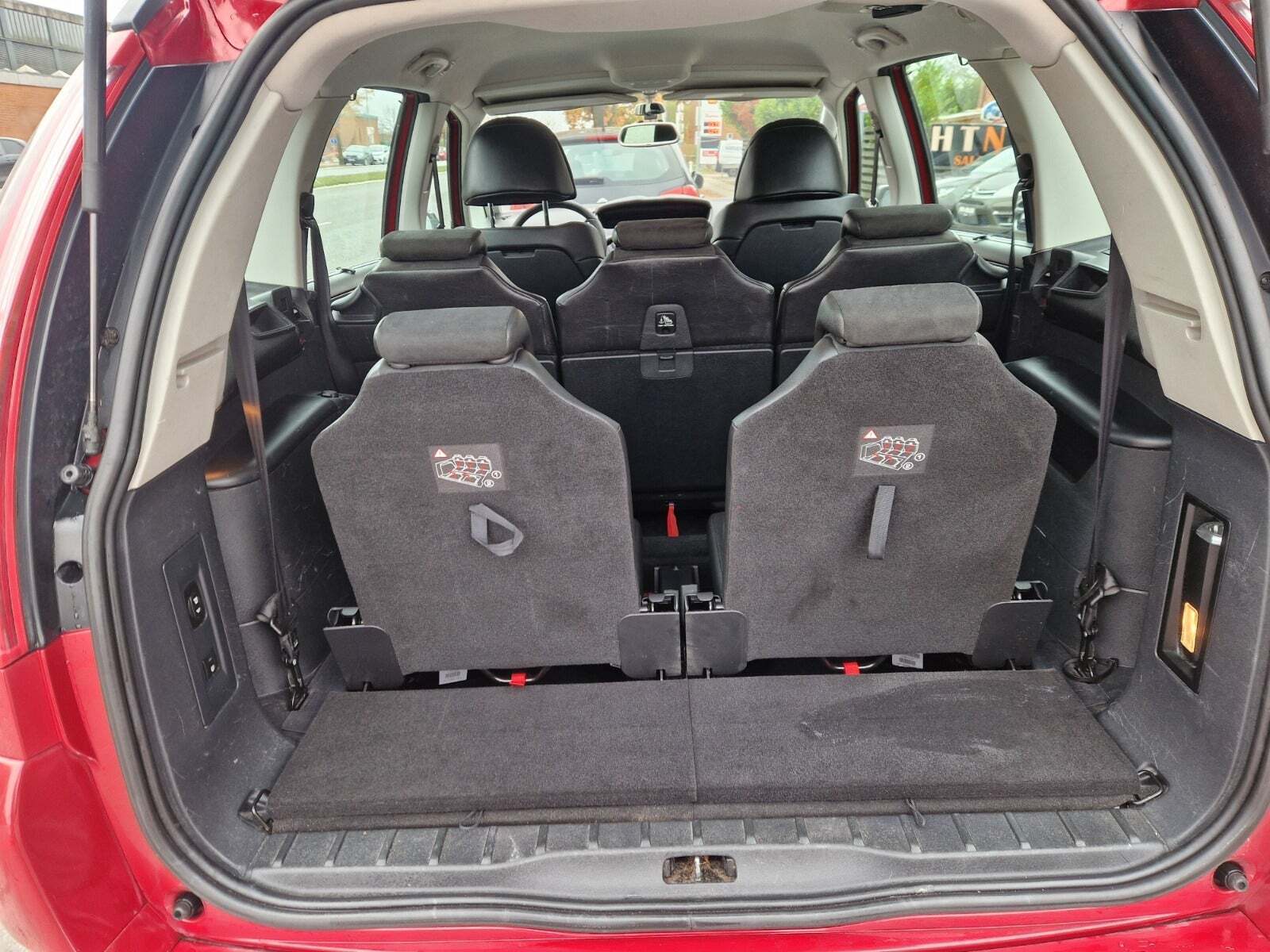 Grå Citroën Grand C4 Picasso fra 2011