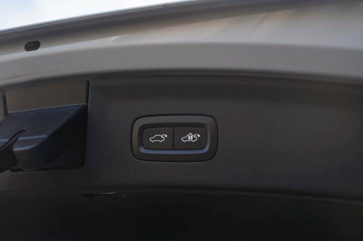 Hvid Polestar 2 fra 2023