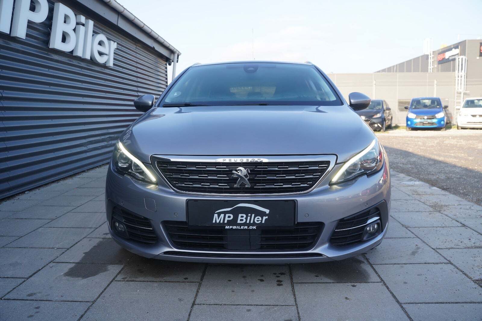 Peugeot 308 1,5 BlueHDi 130 Prestige Sky