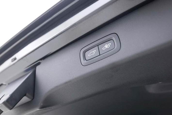 Sort Lynk & Co 01 fra 2021