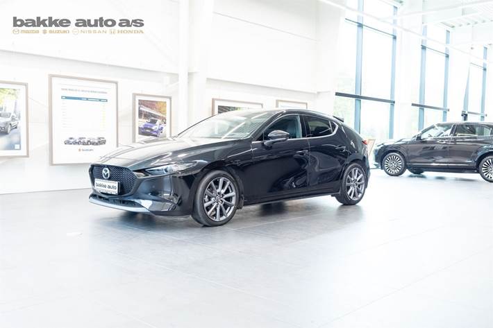 Sort Mazda 3 fra 2023