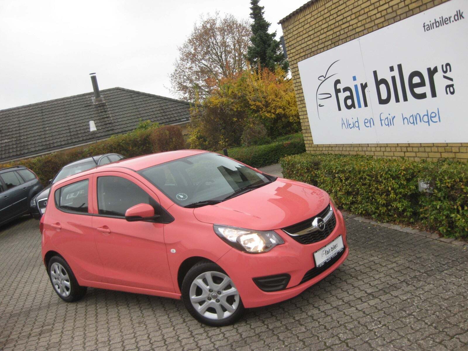 Pink Opel Karl fra 2018
