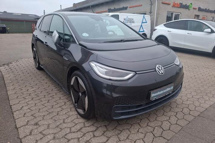 Grå VW ID.3 fra 2020 set udefra