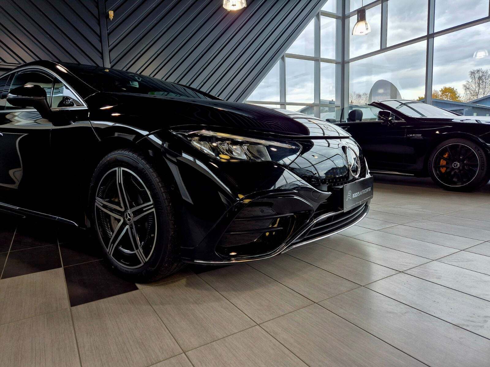 Mercedes EQE350 AMG Line