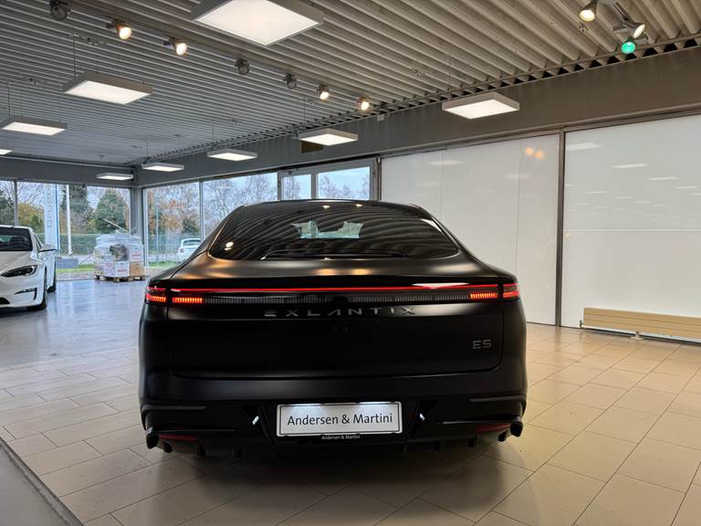 Exlantix ES EL AWD 480HK 5d Aut.