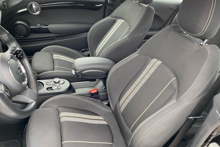 Sort Mini Cooper fra 2021