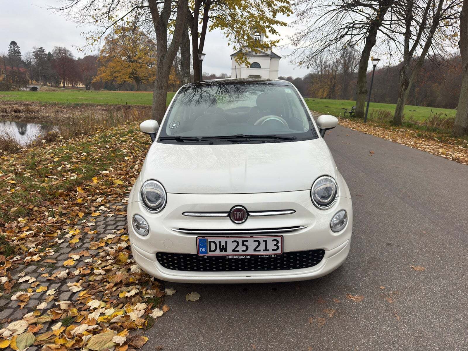 Hvid Fiat 500C fra 2018