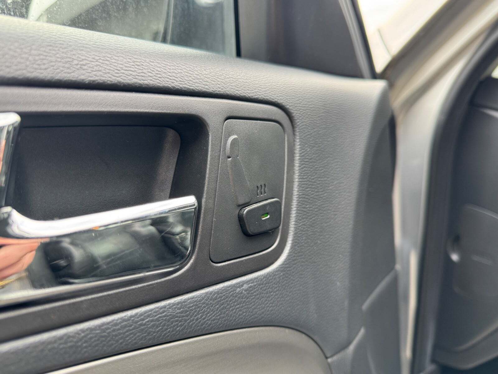 Sølv Chevrolet Epica fra 2006