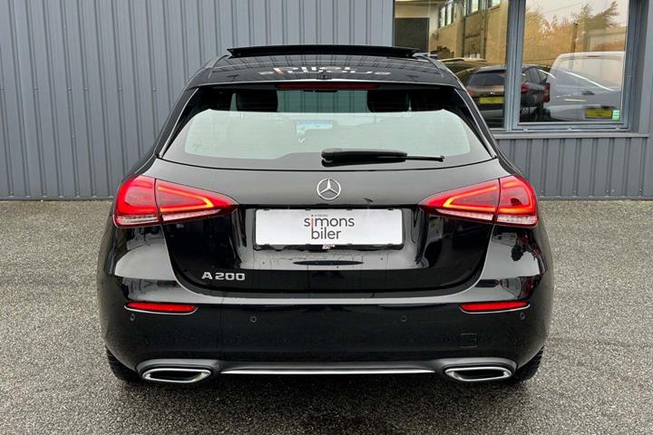 Sort Mercedes A200 fra 2018