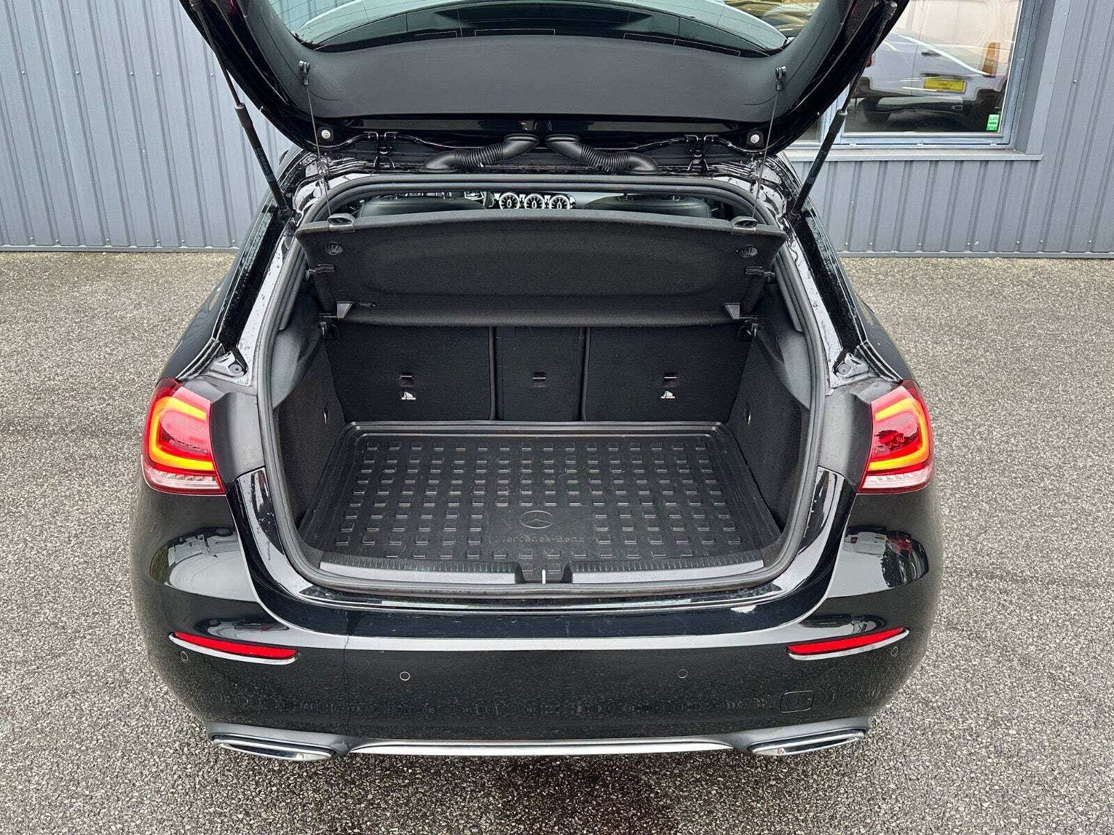 Sort Mercedes A200 fra 2018