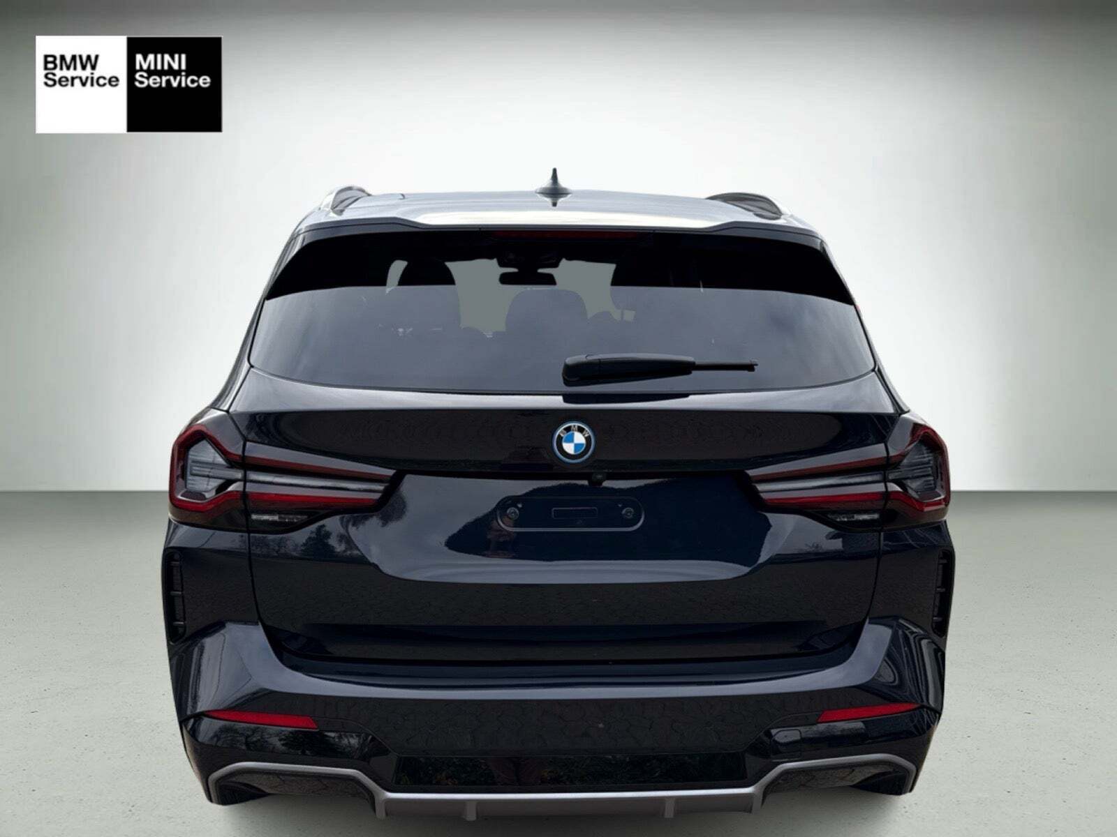 BMW iX3 Charged Plus M-Sport