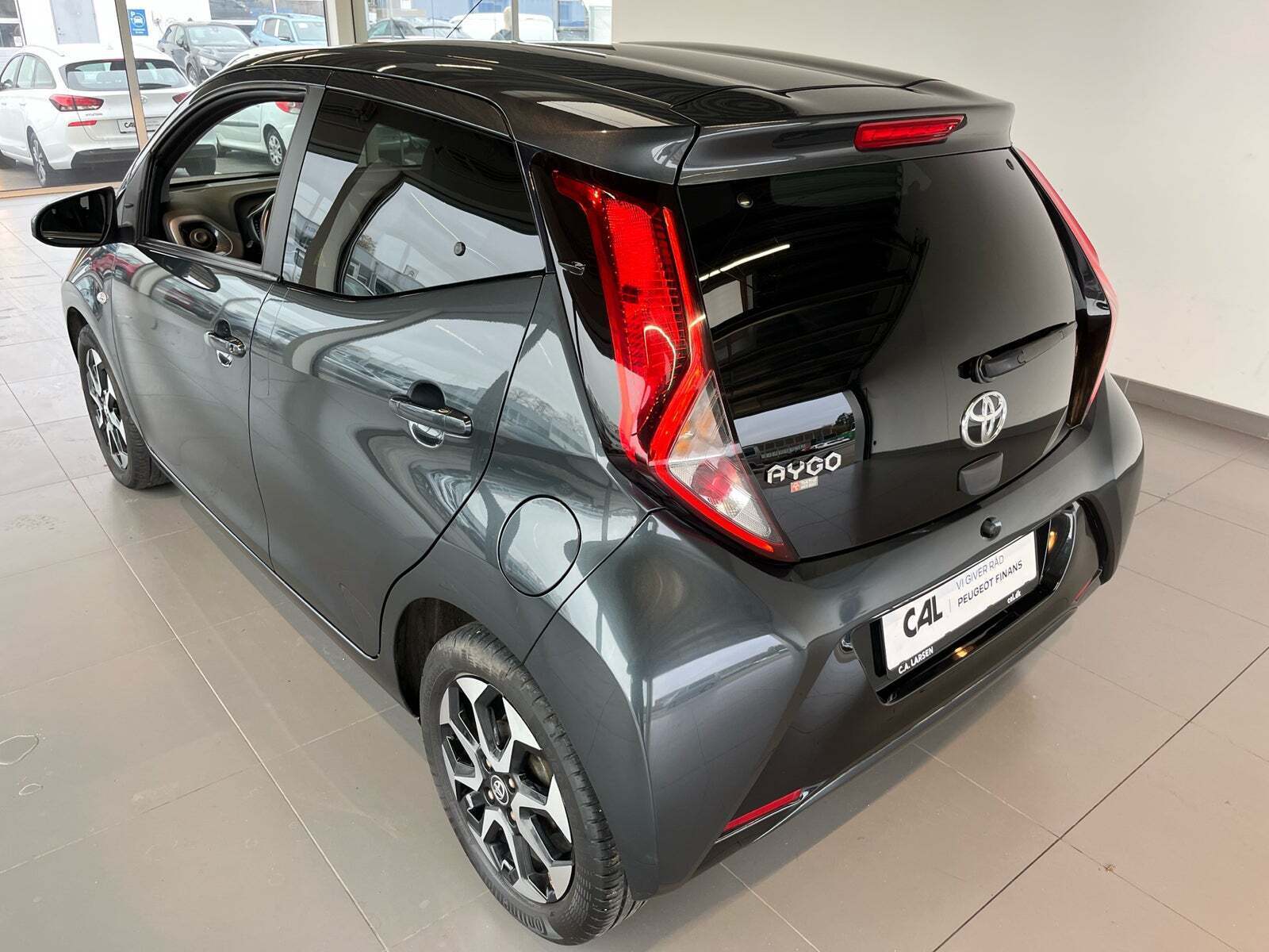 Toyota Aygo 1,0 VVT-i x-press