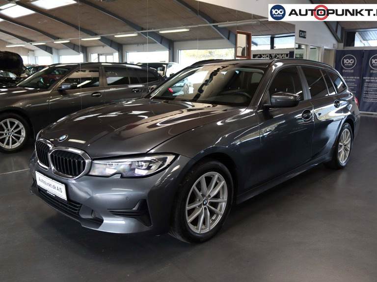 BMW 320d 2,0 Touring Connected xDrive aut.