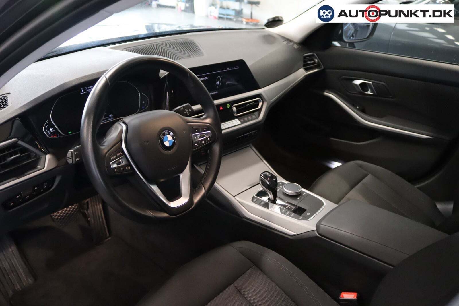 BMW 320d 2,0 Connected xDrive aut.