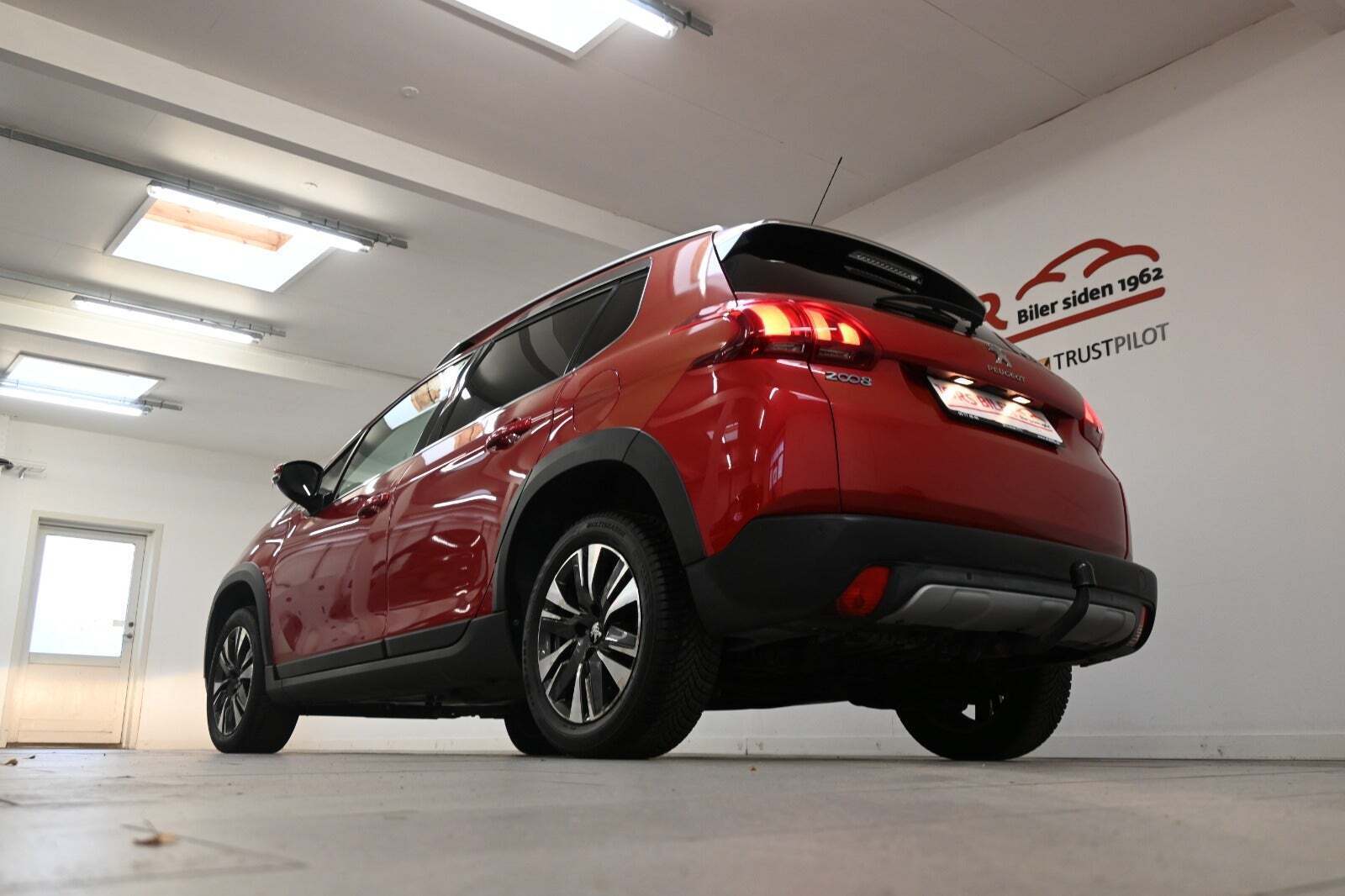 Peugeot 2008 1,6 BlueHDi 100 Allure