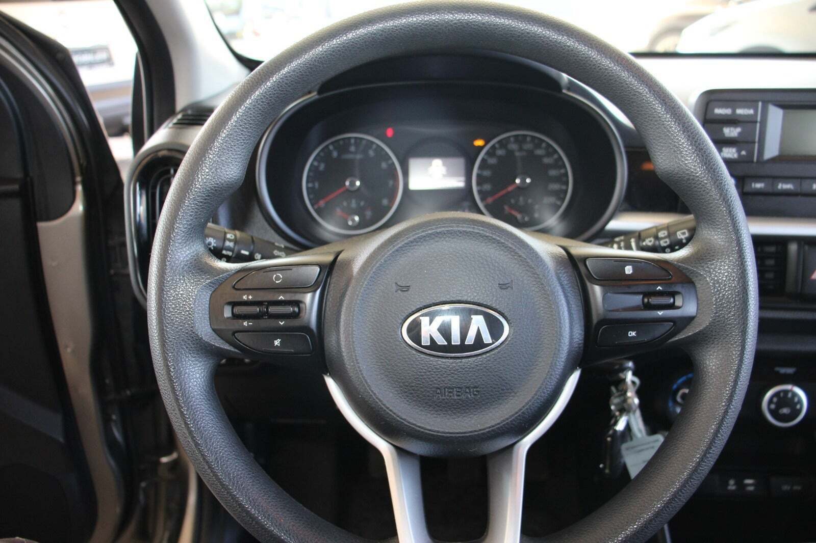 Orange Kia Picanto fra 2018