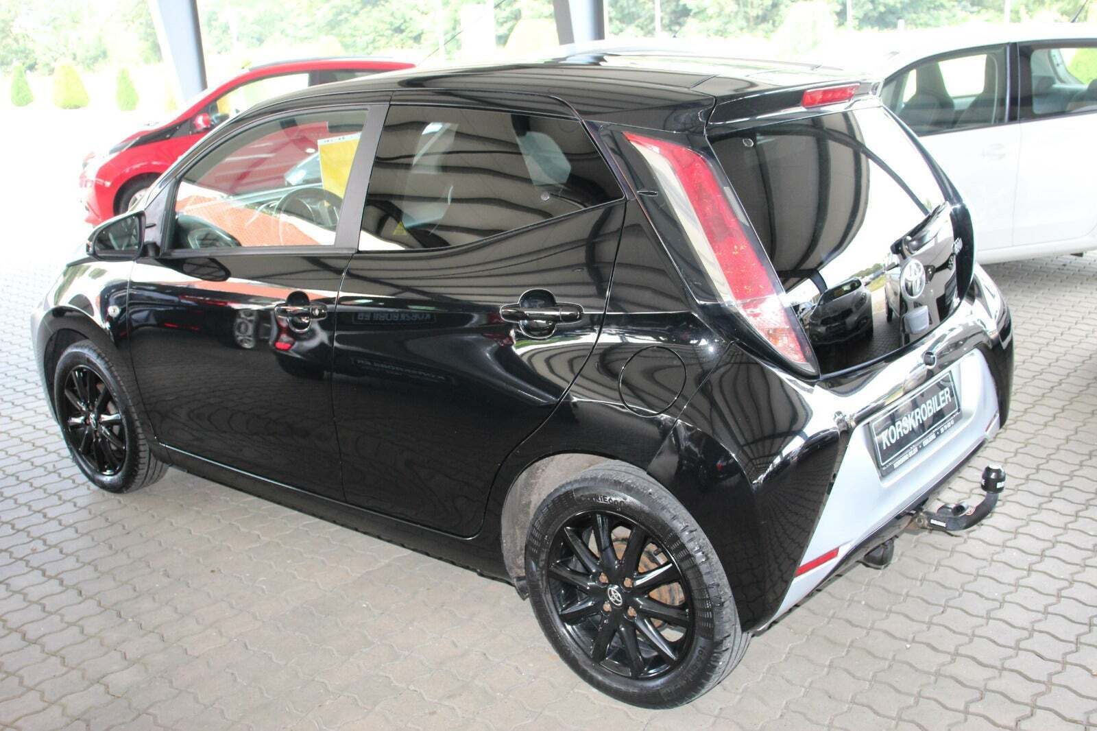 Toyota Aygo 1,0 VVT-i x-black