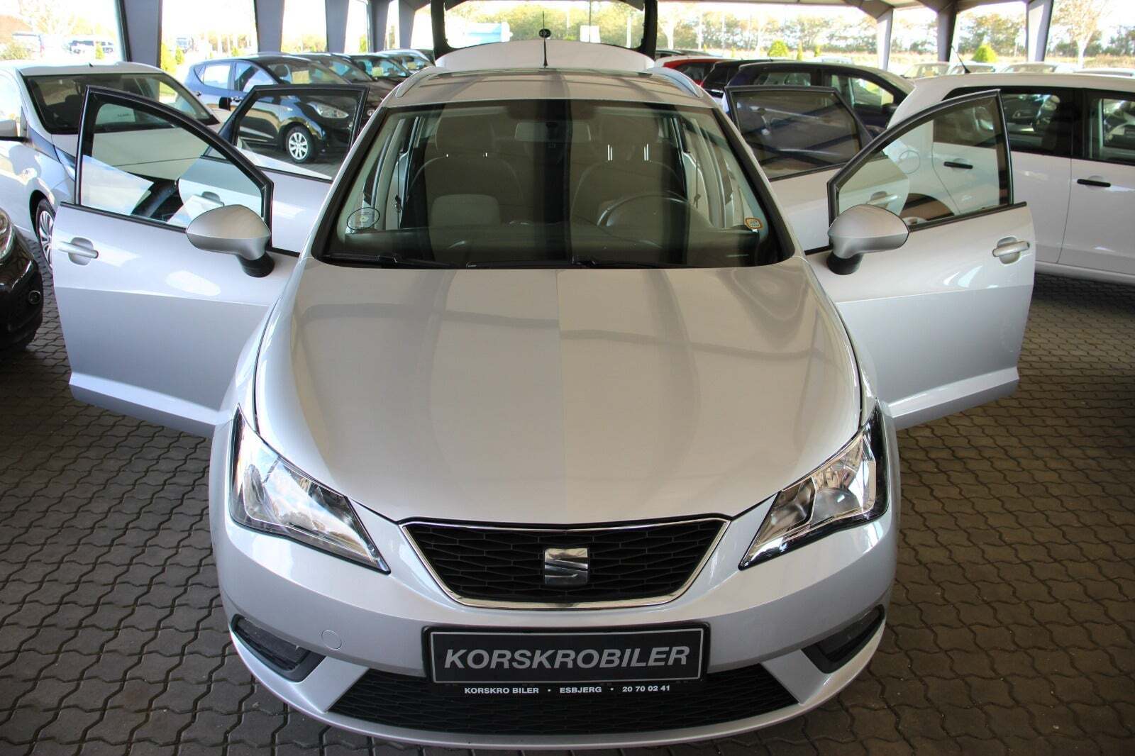 Sølv Seat Ibiza fra 2015