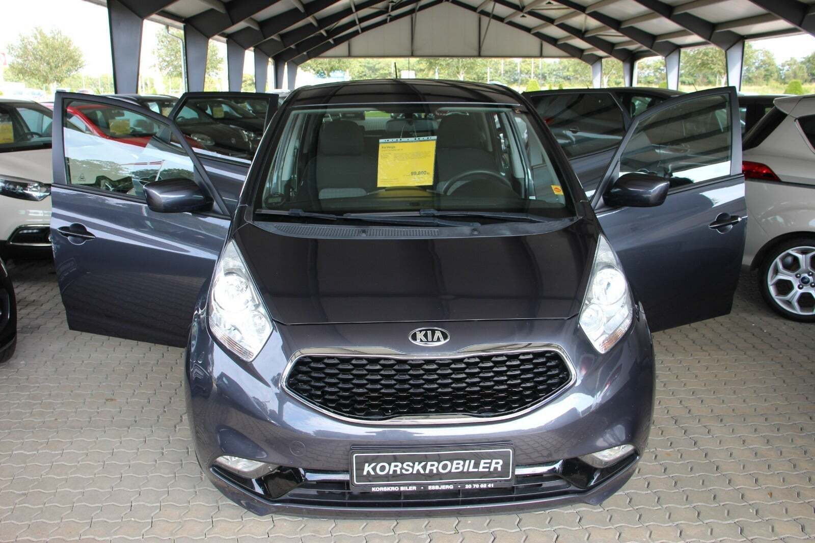 Grå Kia Venga fra 2016