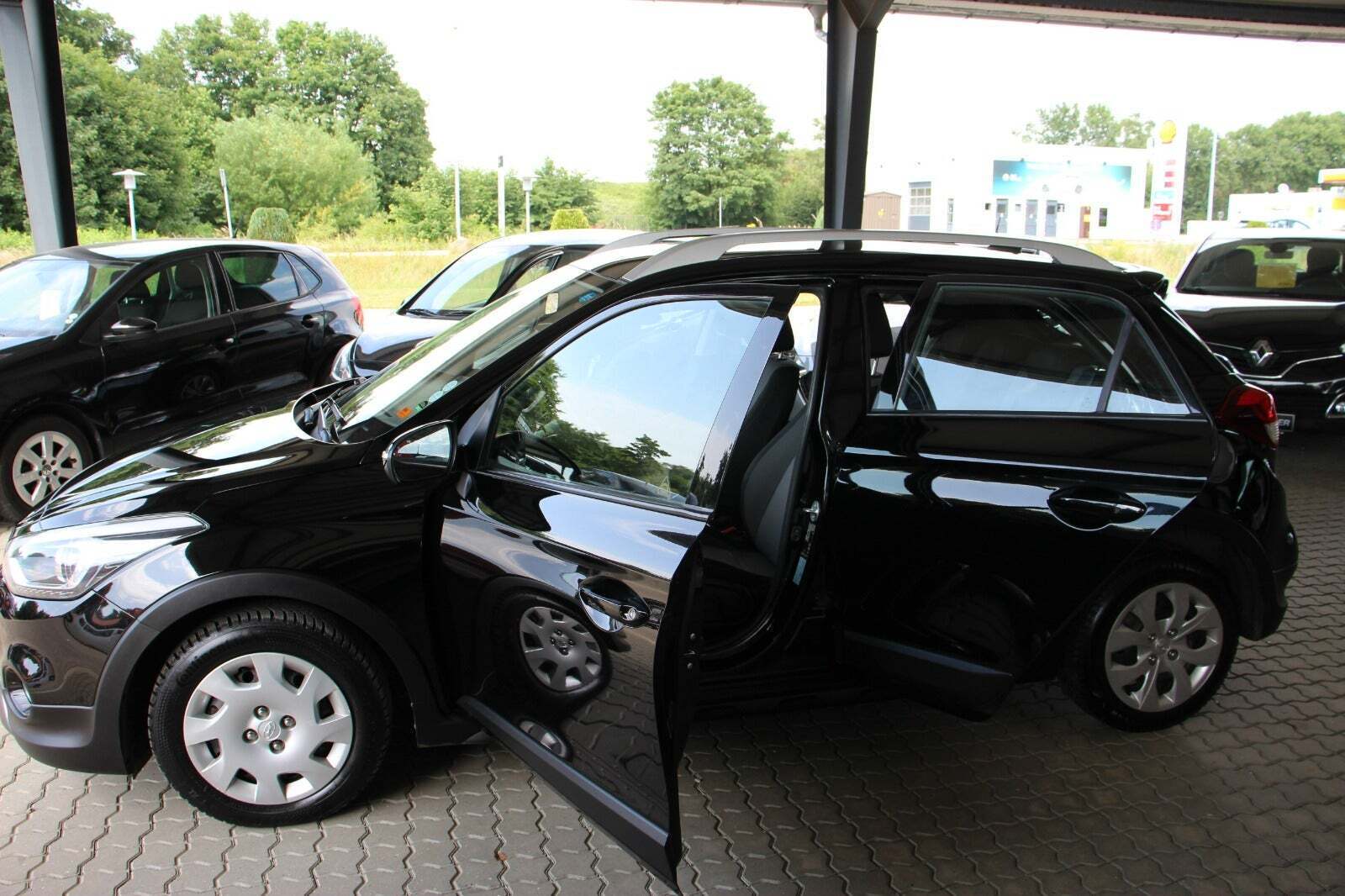 Sort Hyundai i20 fra 2017