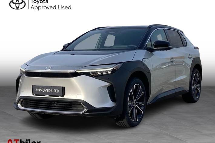 undefined Toyota BZ4X fra 2025 set udefra