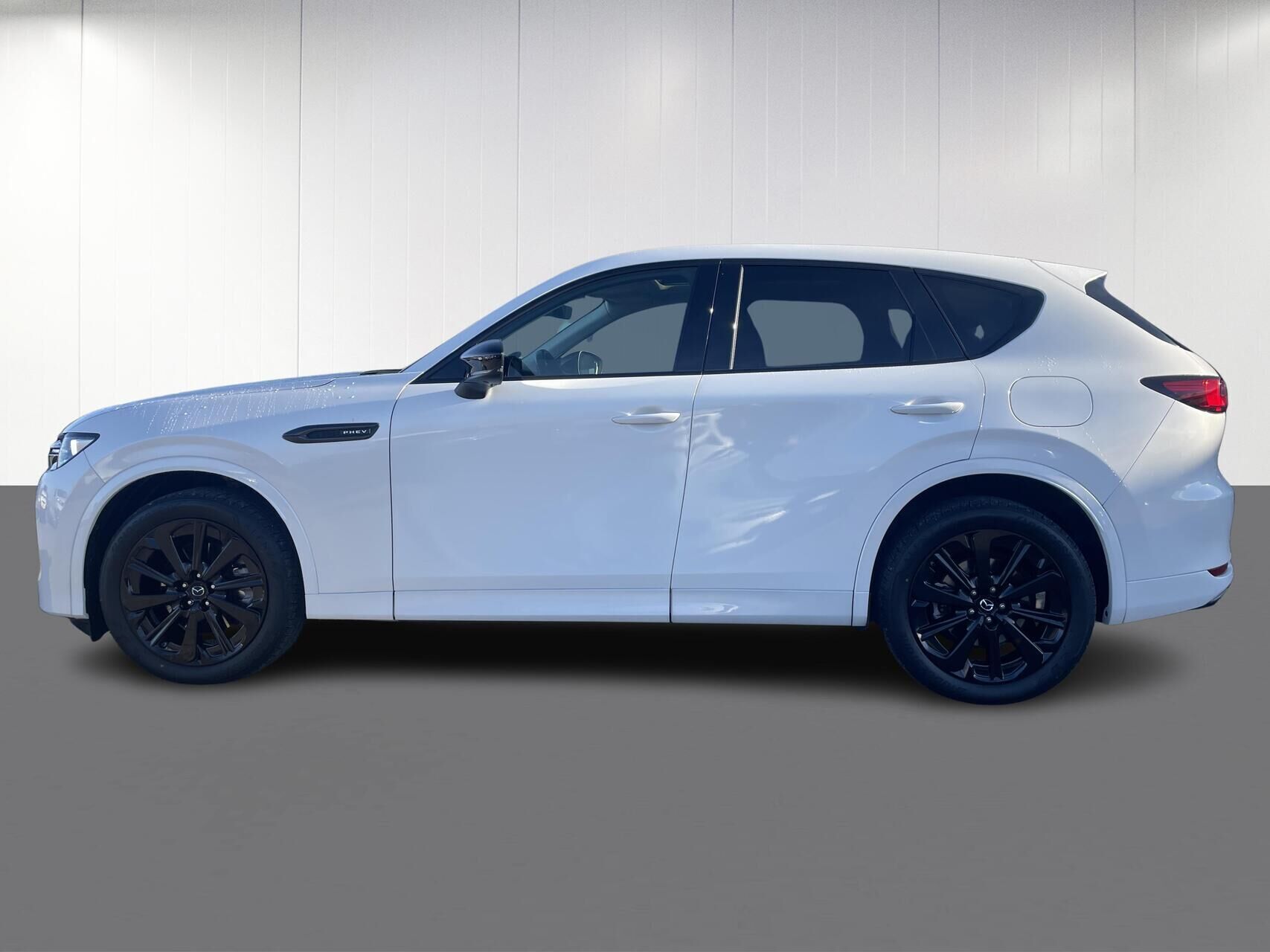 Mazda CX-60 2,5 e-Skyactiv  Plugin-hybrid Homura AWD 327HK 5d 8g Aut.