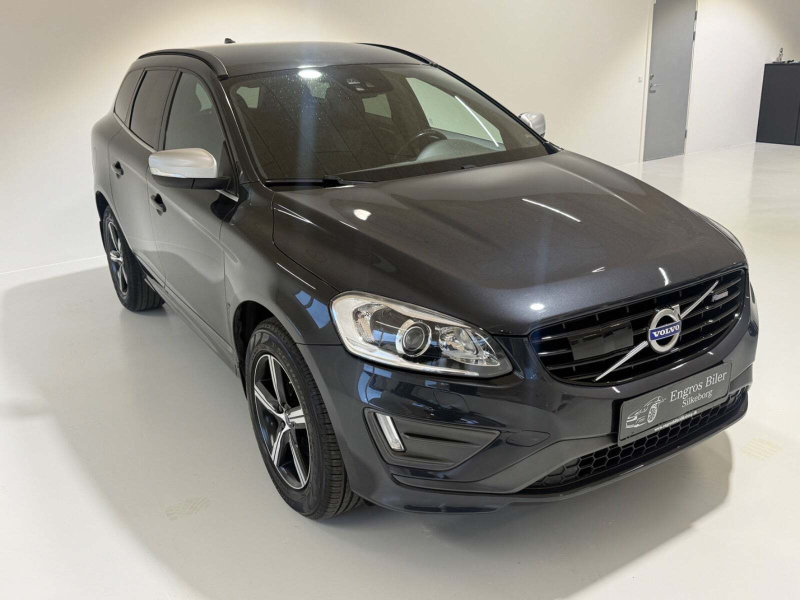 Volvo XC60 2,0 D4 190 R-Design aut.