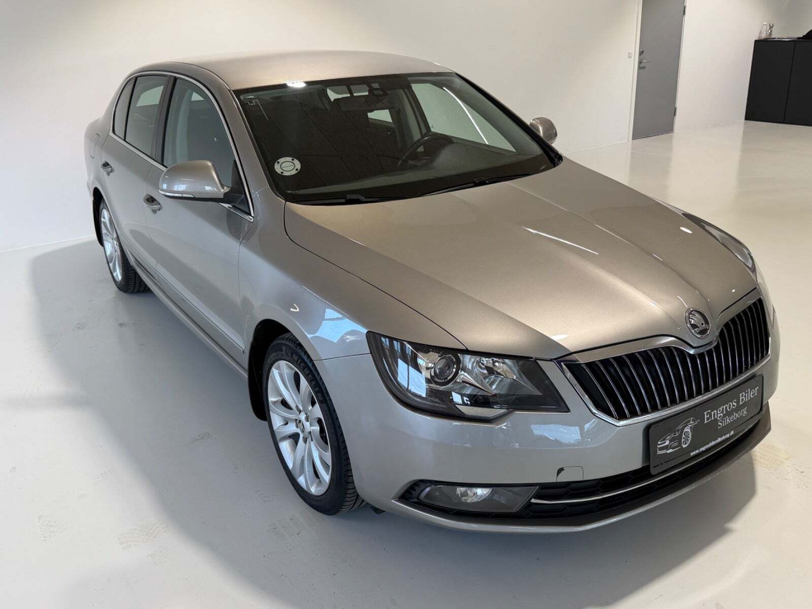Skoda Superb 1,8 TSi 160 Elegance DSG