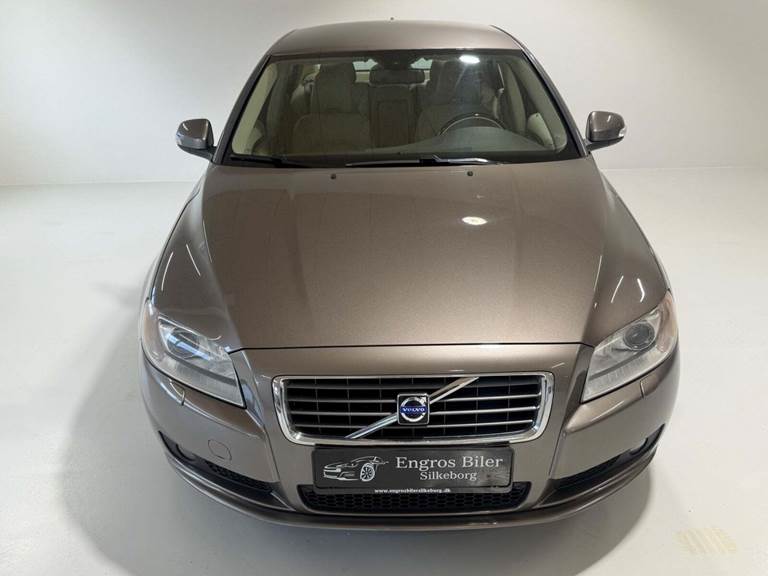 Volvo S80 2,5 T Momentum aut.