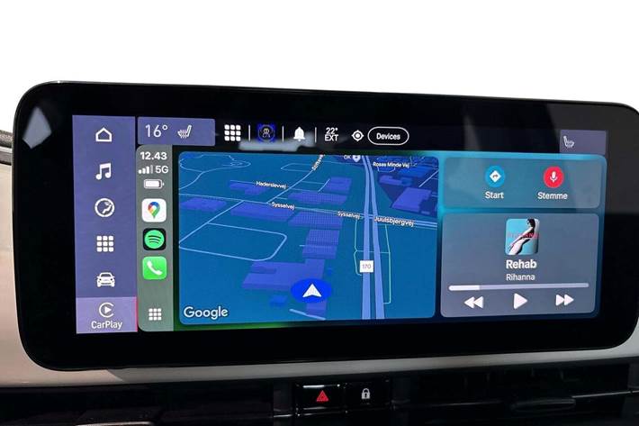 Hvid Fiat 500e fra 2023