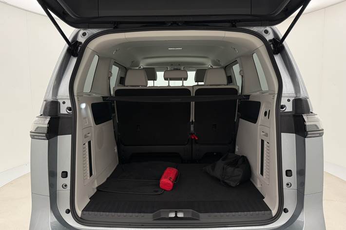 Sølv VW ID.Buzz fra 2025