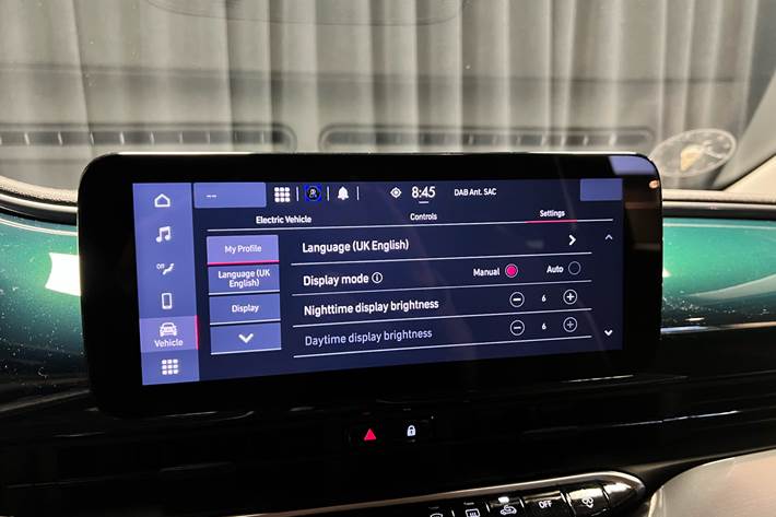 Blå Fiat 500e fra 2023