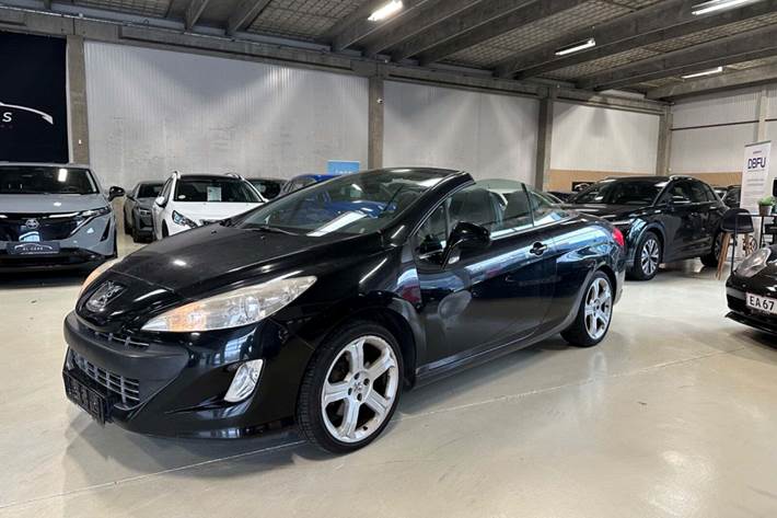 undefined Peugeot 308 fra 2009 set udefra