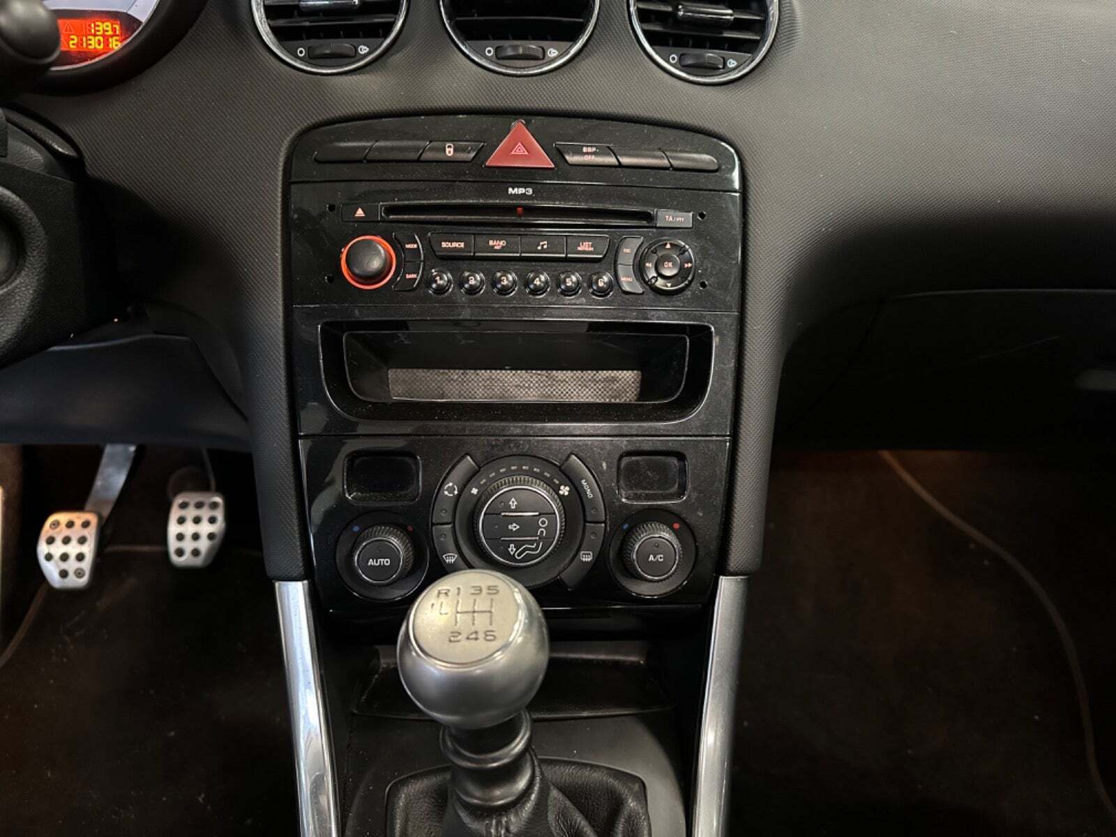 undefined Peugeot 308 fra 2009