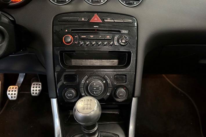 undefined Peugeot 308 fra 2009