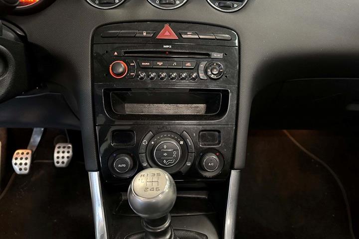 undefined Peugeot 308 fra 2009